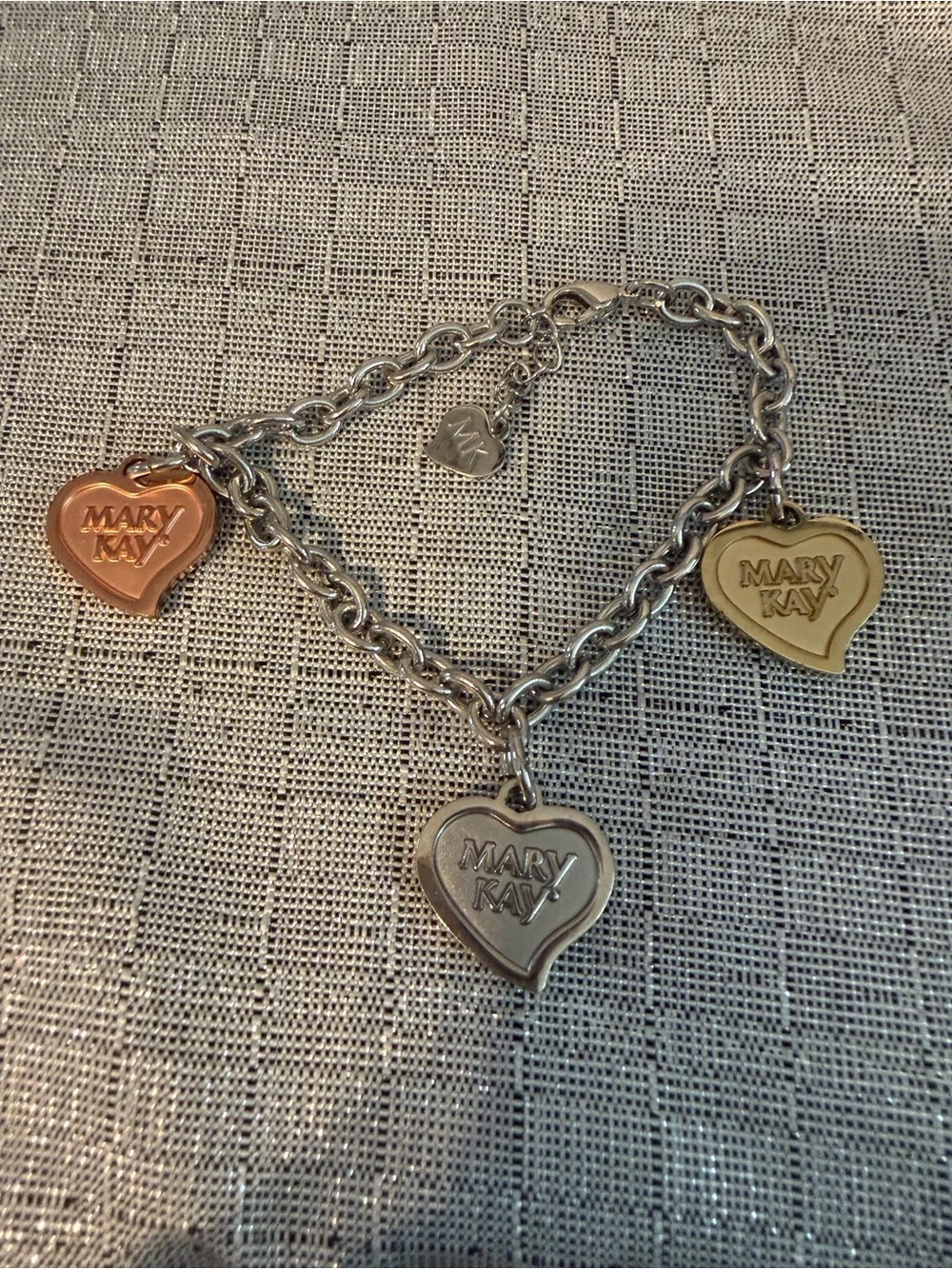 Mary Kay Tri-Tone Heart Charm Bracelet - Silver, Gold & Rose Gold